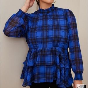 NWT-Torrid Crinkle Chiffon Smock Neck Top Blue Plaid.  Size 1X. 14-16